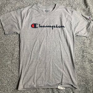 Mens Champion T-shirt - MEDIUM - Grey Shirt with Champion Graphic - Fitted Top